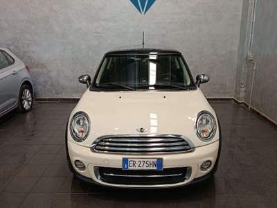 MINI 1.5 Cooper D Hype 5 MINI COOPER D NEOPATENTATI Beige usata Cornaredo