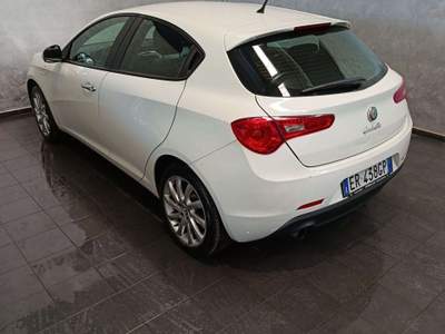 Alfa Romeo Giulietta Giulietta 1.4 Turbo 105 CV Progression Bianco usata Cornaredo