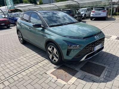 Hyundai Bayon 1.0 T-GDI 48V 100cv Xclass Verde usata Milano