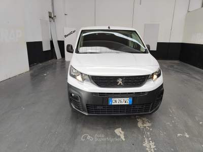 Peugeot Partner L1 BlueHDi 130cv Premium 1000kg Bianco usata Milano