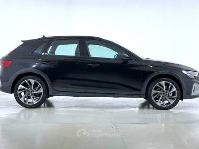 Audi A3 A3 allstreet 35 TDI S tronic Identity Contrast Nero usata Bastia Umbra