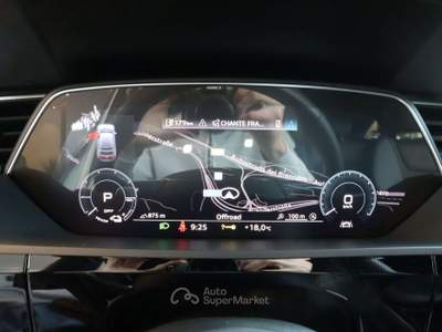 Audi e-tron e Tron 55 408 CV QUATTRO S-LINE GANCIO MEMORY 21" Bianco usata Varna