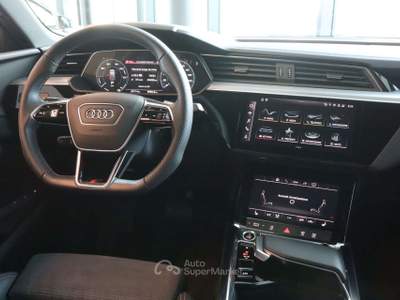 Audi e-tron e Tron 55 408 CV QUATTRO S-LINE GANCIO MEMORY 21" Bianco usata Varna