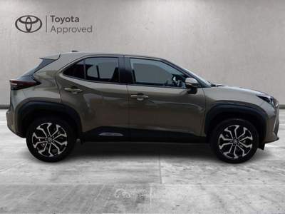 Toyota Yaris Cross 1.5H (116 CV) E-CVT Trend Marrone usata Cagliari