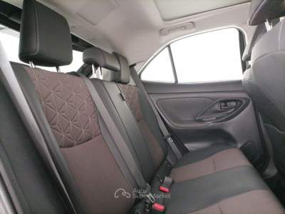 Toyota Yaris Cross 1.5h Lounge fwd 116cv e-cvt Grigio usata Roma