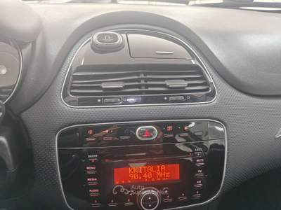 Fiat Grande Punto Punto 5p 1.4 natural power Actual 77cv Grigio usata Striano