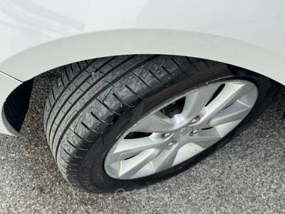 Hyundai i20 Hyundai i20 1.2 Gpl 77cv Bianco usata Giugliano in Campania