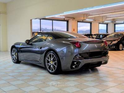 Ferrari California 4.3cc carboceramica/tetto nero 460cv Grigio usata Castelnuovo Calcea