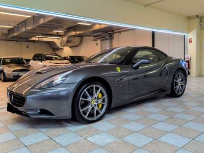 Ferrari California 4.3cc carboceramica/tetto nero 460cv Grigio usata Castelnuovo Calcea