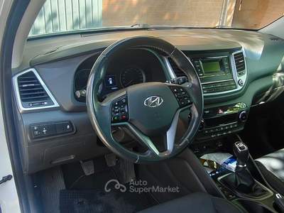 Hyundai Tucson Hyundai Tucson 2^ serie  CRDI Comfort Bianco usata Carpi