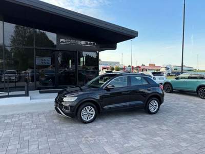 Volkswagen T-Roc 1.0 TSI RESTYLING ANCHE PER NEOPATENTATI Nero usata Russi