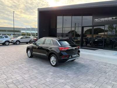 Volkswagen T-Roc 1.0 TSI RESTYLING ANCHE PER NEOPATENTATI Nero usata Russi