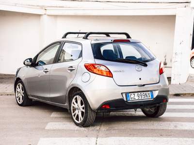 Mazda 2 Affidabile, sempre in box, unico proprietario, non fumatore Grigio usata Voghera