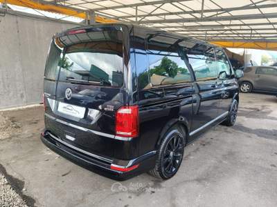 Volkswagen Multivan Multivan T6  2.0 tdi Highline 4motion 204cv dsg Nero usata Milano