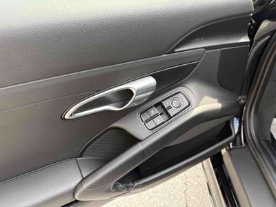 Porsche Cayman 718 Cayman 2.0 300cv-CAMBIO MANUALE-TAGL PORSCHE- usata Osimo