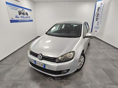 Volkswagen Golf 5p. Trendline BlueM. Tech. - NeoPatentati Argento usata TORINO