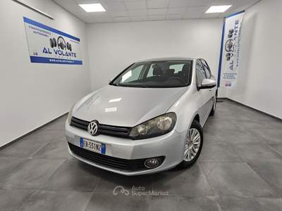 Volkswagen Golf 5p. Trendline BlueM. Tech. - NeoPatentati Argento usata TORINO
