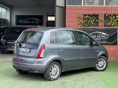 Lancia Musa Oro Ecochic GPL Grigio usata Fontanella