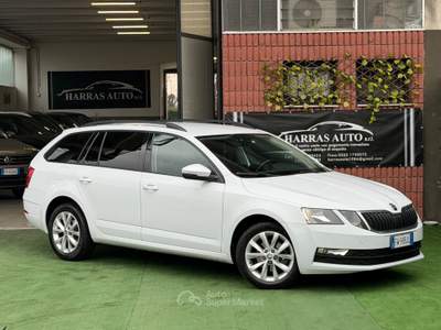 Skoda Octavia SCR 115 CV DSG Style Bianco usata Fontanella