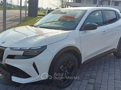 Alfa Romeo Junior 1.2 145 CV Hybrid eDCT6 Sprint Bianco usata Cittadella