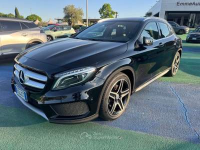 Mercedes-Benz GLA 200 220 d Automatic 4Matic Executive Nero usata Aquino