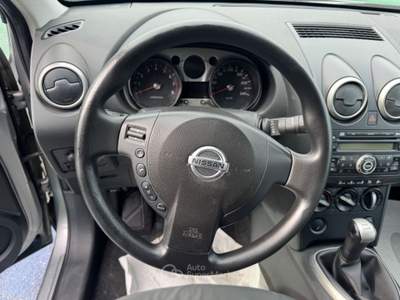 Nissan Qashqai 1.6 16V Tekna Argento usata Aquino
