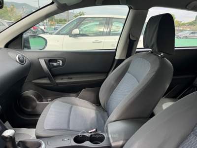 Nissan Qashqai 1.6 16V Tekna Argento usata Aquino