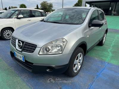 Nissan Qashqai 1.6 16V Tekna Argento usata Aquino