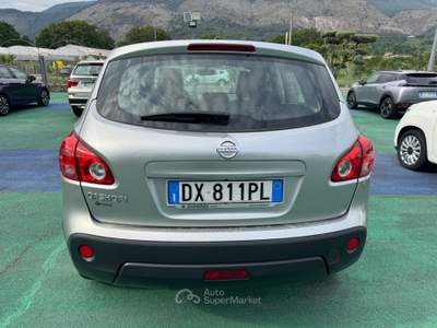 Nissan Qashqai 1.6 16V Tekna Argento usata Aquino