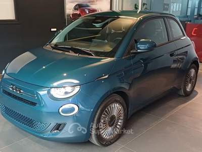 Fiat 500 Berlina Hybrid Torino Oro usata Cittadella