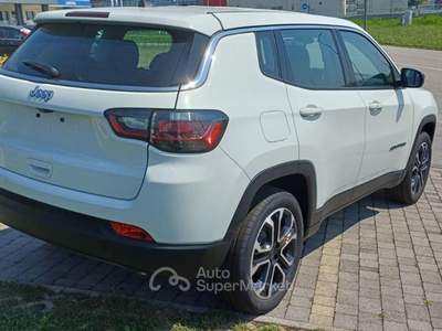 Jeep Compass 1.5 Turbo T4 130 CV MHEV 2WD Altitude Bianco usata Cittadella