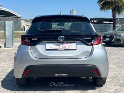 Toyota Yaris 5 porte Business FINANZIABILE Argento usata Manzano