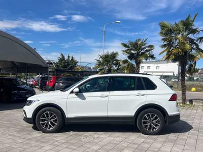 Volkswagen Tiguan SCR DSG FINANZIABILE Bianco usata Manzano