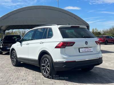 Volkswagen Tiguan SCR DSG FINANZIABILE Bianco usata Manzano