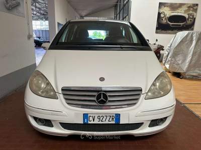 Mercedes-Benz Classe A Classe A - W/C 169 Elegance Bianco usata Arezzo