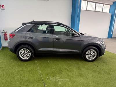 Volkswagen T-Roc SCR Life Grigio usata San Sebastiano al Vesuvio