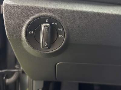 Volkswagen T-Roc SCR Life Grigio usata San Sebastiano al Vesuvio