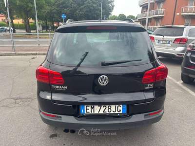 Volkswagen Tiguan 1.4 tsi bm Trend&Fun+ 122cv Nero usata Treviglio