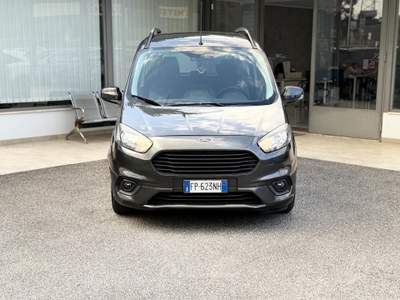 Ford Tourneo Courier 1.5 Diesel 75CV E6 Neo - 2018 Grigio usata Roma
