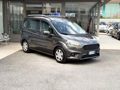 Ford Tourneo Courier 1.5 Diesel 75CV E6 Neo - 2018 Grigio usata Roma