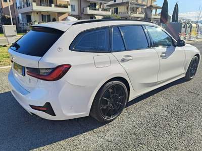 BMW Serie 3 320d X DRIVE SW Bianco usata Grosseto