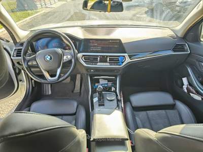 BMW Serie 3 320d X DRIVE SW Bianco usata Grosseto