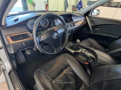 BMW Serie 5 525d touring sport manuale Argento usata Castelnuovo Calcea