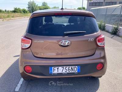 Hyundai i10 Tech A/T Marrone usata Maserà di Padova