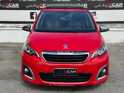 Peugeot 108 Peugeot 108 Allure TOP! 1.2 Benzina 82cv Rosso usata Giugliano in Campania