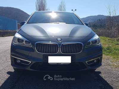 BMW Serie 2 Active Tourer 220d Sempre garage, non fumatore Grigio usata Rieti