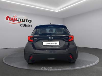 Toyota Yaris Yaris 1.5h Trend Grigio usata Cuneo