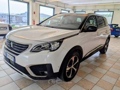Peugeot 5008 7 posti gt line Bianco usata Castelnuovo Calcea