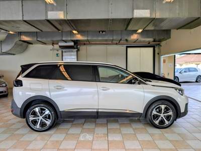 Peugeot 5008 7 posti gt line Bianco usata Castelnuovo Calcea