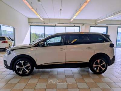 Peugeot 5008 7 posti gt line Bianco usata Castelnuovo Calcea
